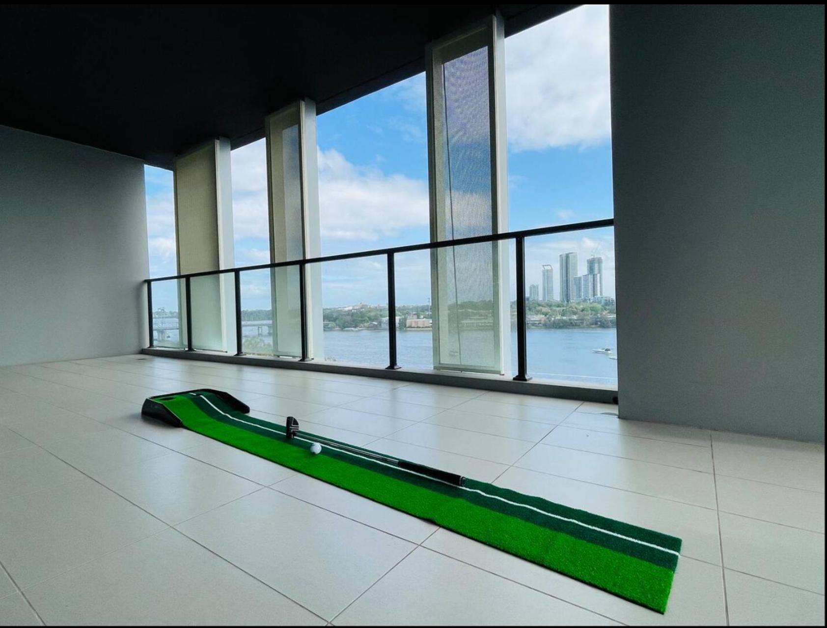 Astonishing Waterview With Pool, Parking